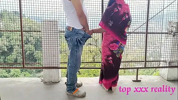 xxx bengali hot bhabhi amazing outdoor sex in pink saree with smart thief xxx hindi web series sex last episode 2022